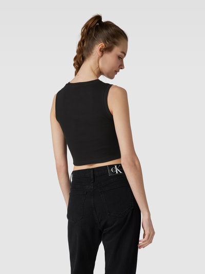 Calvin Klein Jeans Crop Top mit Logo-Print Black 5