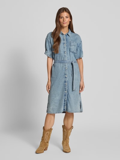 Mustang Knielanges Kleid mit Knopfleiste Modell 'Camilla' Hellblau 4