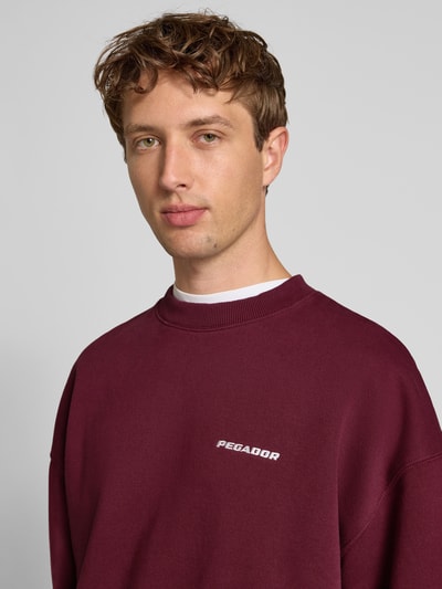 Pegador Bluza o kroju oversized z wyhaftowanym logo i okrągłym dekoltem Bordowy 3