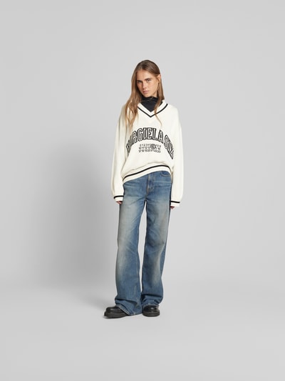 MM6 Maison Margiela Oversized Pullover mit V-Ausschnitt Offwhite 1