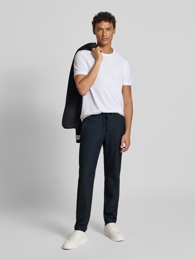 Brax Spodnie materiałowe o kroju slim fit z kieszeniami z tyłu model ‘Phil’ Granatowy 1