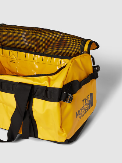 The North Face Weekender mit Label-Print Modell 'BASE CAMP DUFFEL M' Gelb 6