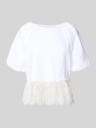 Produktfoto, T-Shirt mit Spitze und Ballonärmeln von Rich & Royal in Weiß, reine Baumwolle, gerade Form, Spitzenbesatz, Rundhalsausschnitt