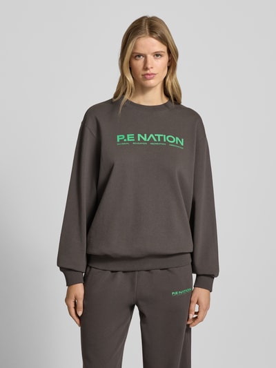 P.E Nation Oversized Sweatshirt aus reiner Bio-Baumwolle Modell 'Qualify' Anthrazit 4