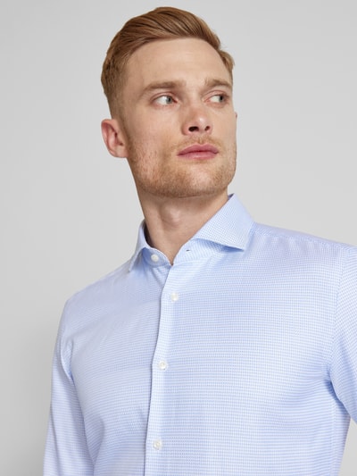 BOSS Koszula biznesowa o kroju slim fit z kołnierzykiem typu cutaway model ‘Hank’ Błękitny 3