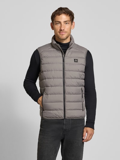 Marc O'Polo Regular Fit Weste mit Logo-Patch Hellgrau 4