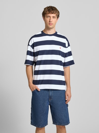REVIEW T-Shirt mit Label-Stitching und Rundhalsausschnitt Marine 4