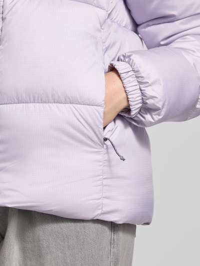 COLUMBIA Steppjacke mit Stehkragen und Reißverschluss Modell 'Puffect™' Flieder 3