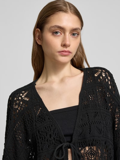 Only Cropped Strickjacke mit Lochstrickmuster Modell 'BEACH LIFE' Black 3