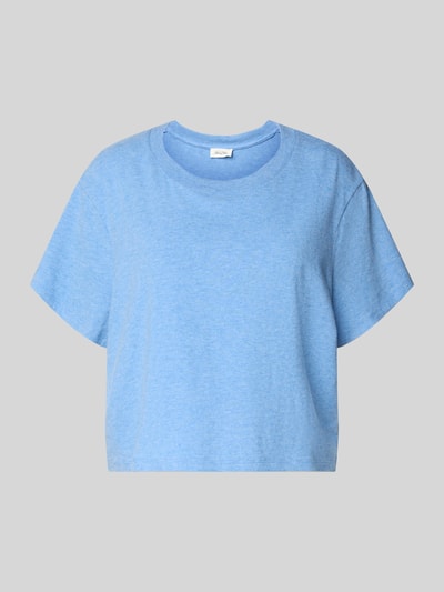 Produktfoto, T-Shirt mit geripptem Rundhalsausschnitt von American Vintage aus Baumwoll-Modal-Mix in Hellblau, lockerer Schnitt, strukturierte Oberfläche.