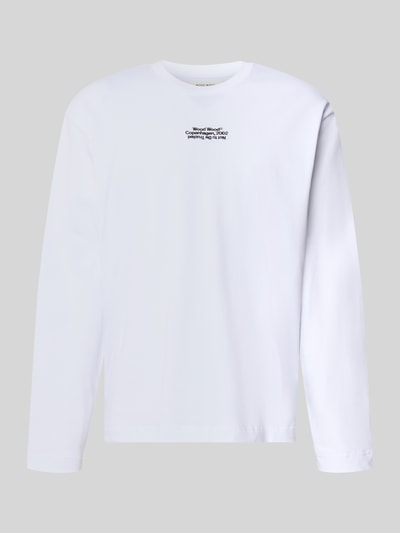 Produktfoto, wit shirt met lange mouwen van puur katoen, regular fit, gestikt logo, Ruglengte bij maat M 79 cm, Regular Fit Longsleeve uit puur katoen Model 'Ryan' van Wood Wood, Heren