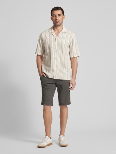 Tom Tailor Straight Leg Bermudas in unifarbenem Design Mittelgrau 1