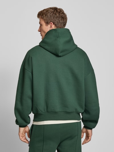 PROHIBITED Hoodie met labelstitching, model 'Camden' Donkergroen - 5