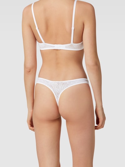 Calvin Klein Underwear Stringi z koronkowym wzorem model ‘Sheer Marquisette’ Biały 4