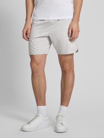EA7 Emporio Armani Loose Fit Sweatshorts mit Label-Print Modell 'VENTUS' Hellgrau 4