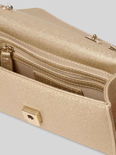 VALENTINO BAGS Crossbody Bag mit Label-Detail Modell 'Divina' Gold 4