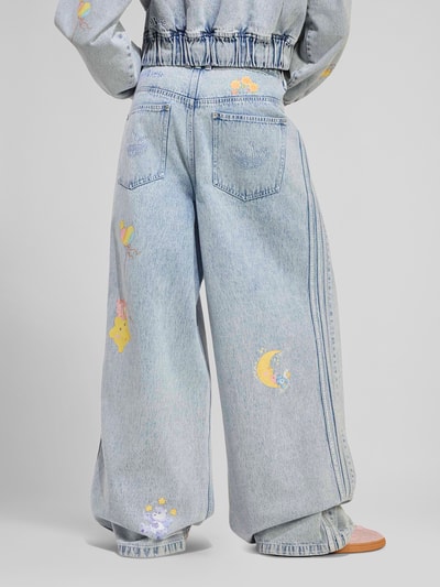 adidas Originals Loose fit jeans van puur katoen met borduursels Jeansblauw - 5