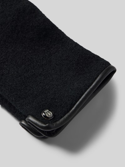 Roeckl Walkhandschuhe aus Schurwolle mit Wappen Emblem Black 2