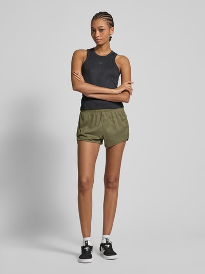 ADIDAS SPORTSWEAR Relaxed Fit Shorts in Ripp-Optik Modell 'PACER' Khaki 1