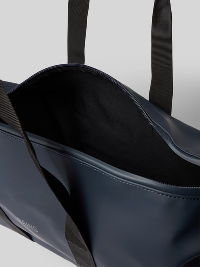 RAINS Weekendtas met logo, model 'Hilo' Marineblauw - 5