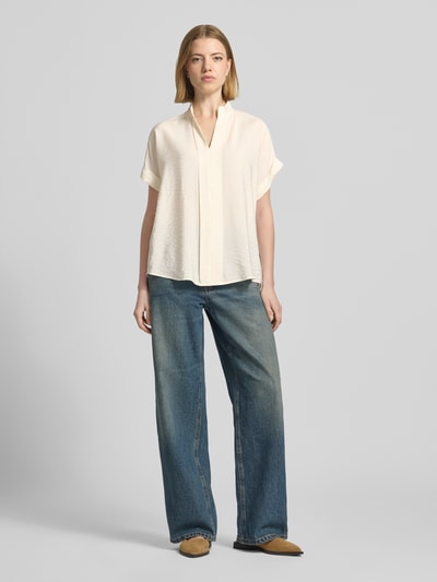 Christian Berg Woman regular fit blouse van viscosemix met V-hals Offwhite - 1