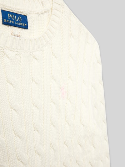 Produktfoto, Regular Fit Pullover aus reiner Baumwolle von Polo Ralph Lauren Teens in Unifarben Off-White, Strick mit Zopfmuster, Logo-Stitching, Rundhalsausschnitt, gerippte Abschlüsse.