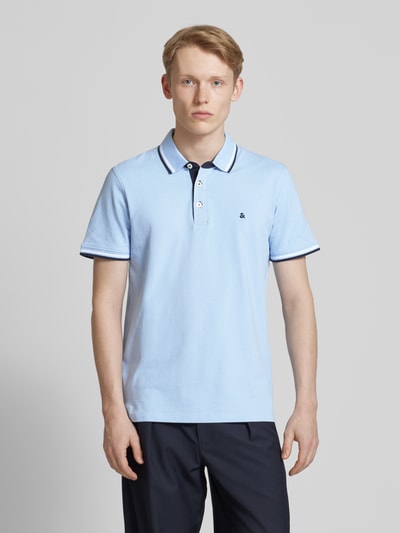Jack & Jones Slim Fit Poloshirt mit Logo-Stitching Modell 'PAULOS' Hellblau 4