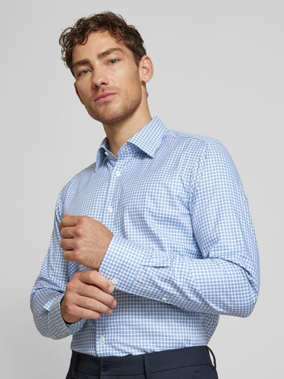 BOSS Regular Fit Business-Hemd mit Knopfleiste Modell 'Joe' Hellblau 3