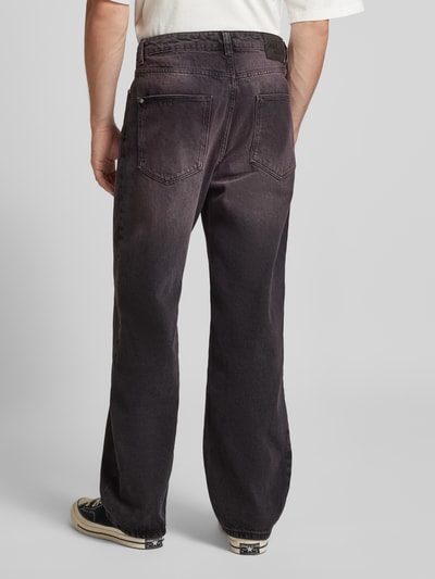 Review X MATW REVIEW x MATW - Straight Leg Jeans im 5-Pocket-Design Black 5