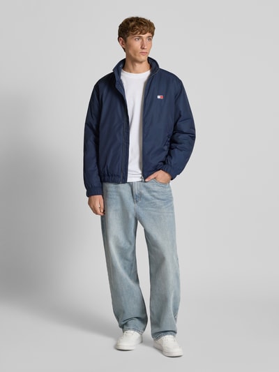 Tommy Jeans Relaxed Fit Bomberjacke mit Stehkragen Marine 1