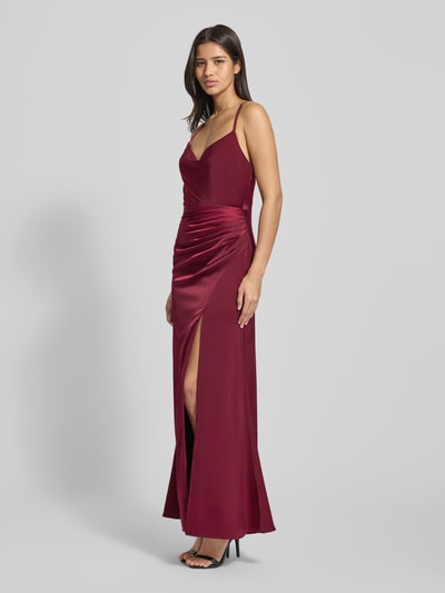 Laona Slim Fit Abendkleid mit Raffungen Bordeaux 1