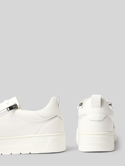Produktfoto, Sneaker aus echtem Leder mit Strukturmuster Modell 'Animal' von Antony Morato, Weiß, runde Form, strukturierte Oberfläche, 4 cm Absatzhöhe, Schafthöhe 9 cm, Schaftweite 11 cm