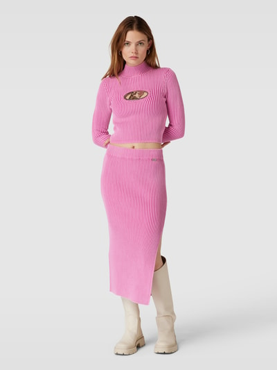 Review Ripp-Strick Bodycon Midirock mit Gehschlitz Pink 1