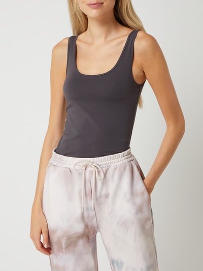 QS Tank Top mit Label-Detail Modell 'Basic' Anthrazit 4