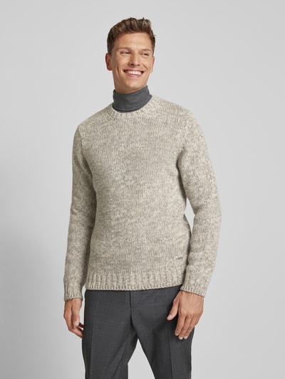 JOOP! Collection Sweter wełniany z aplikacją z logo model ‘Vadino’ Złamany biały 4