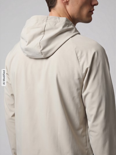 Under Armour Regular Fit Trainingsjacke mit Label-Print Model 'Vibe' Beige 3