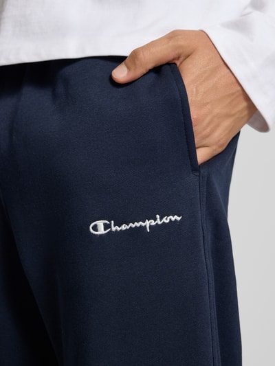 CHAMPION Regular Fit Sweatpants mit Label-Stitching Marine 3