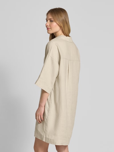 Christian Berg Woman Knielanges Leinenkleid mit V-Ausschnitt Beige 5