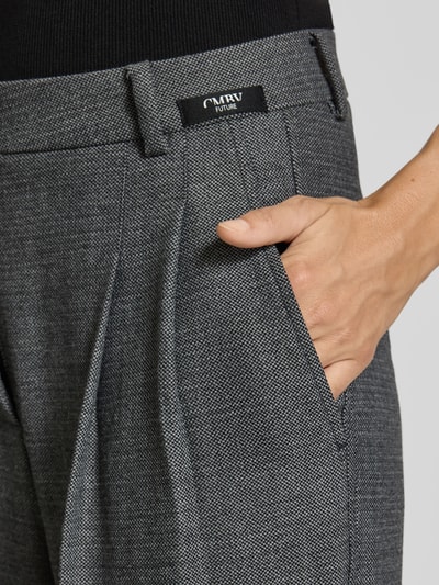 Cambio Spodnie materiałowe o kroju regular fit z zakładkami w pasie model ‘EMILIE’ Czarny 3