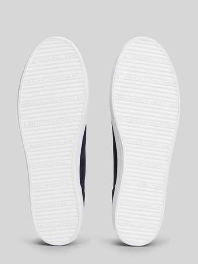 Tommy Hilfiger Sneakersy o niskim kroju z płótna z aplikacją z logo Ciemnoniebieski 4