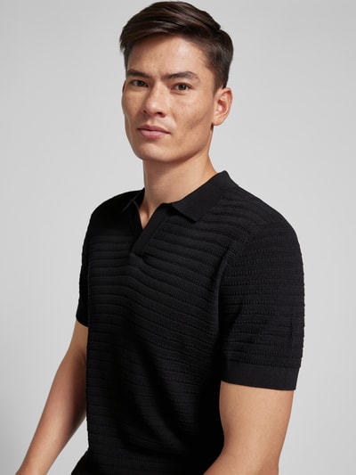 Drykorn Regular Fit Poloshirt mit V-Ausschnitt Modell 'Braian' Black 3