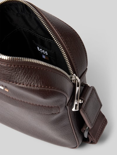 BOSS Umhängetasche mit Label-Detail Dunkelbraun 4