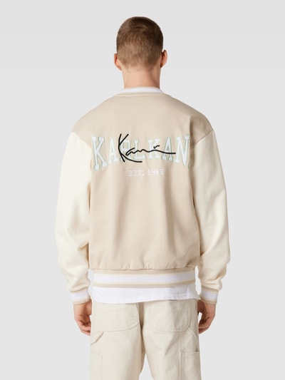 KARL KANI College-Jacke mit rückseitigem Label-Stitching Offwhite 5