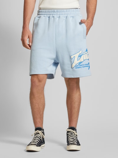 Low Lights Studios Regular Fit Sweatshorts mit Label-Print Modell 'ASTRO' Hellblau 4