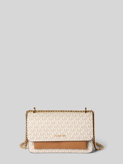 Produktfoto, Handtasche mit Logo-Muster Modell 'CLAIRE' von MICHAEL Michael Kors, Label-Applikation, Überschlag mit Magnetverschluss, Schulterriemen, Maße Breite 24 cm, Länge 15 cm, Tiefe 7 cm, Länge Schulterriemen 115 cm, Hauptfach, beige und braun, goldfarbene Kettendetails, strukturierte Oberfläche