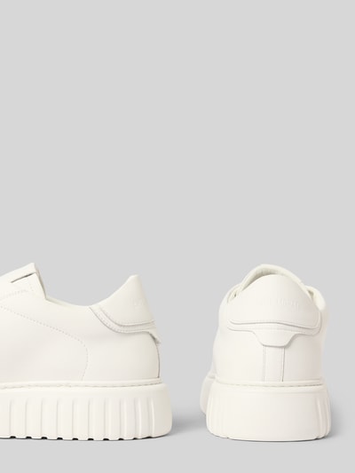 Productfoto, Sneaker uit leer met labelapplicatie van Antony Morato, heren sneakers in wit met afgeronde punt, vetersluiting, hakhoogte maat 44: 5 cm, schachthoogte: 9 cm, schachtbreedte: 7 cm, gladde textuur