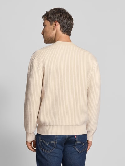 BOSS Orange Sweter o kroju regular fit z mieszanki żywej wełny model ‘KOLTORP’ Złamany biały 5