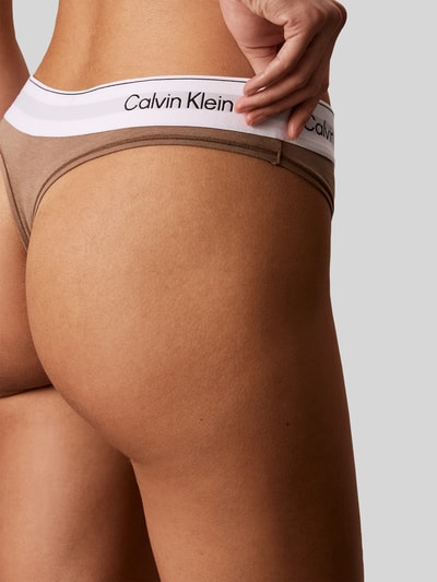 Calvin Klein Underwear String aus Baumwoll-Modal-Mix Hellbraun 5