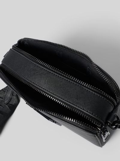 Steve Madden Crossbody Bag mit Logo-Applikation Modell 'Brisa' Black 5