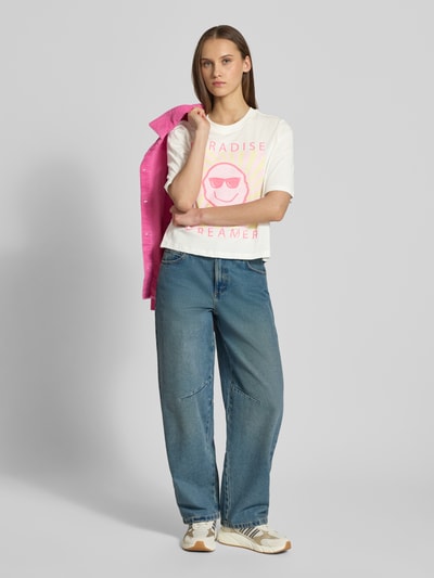 ONLY Relaxed Fit T-Shirt aus reiner Baumwolle Modell 'CARTY' Offwhite 1